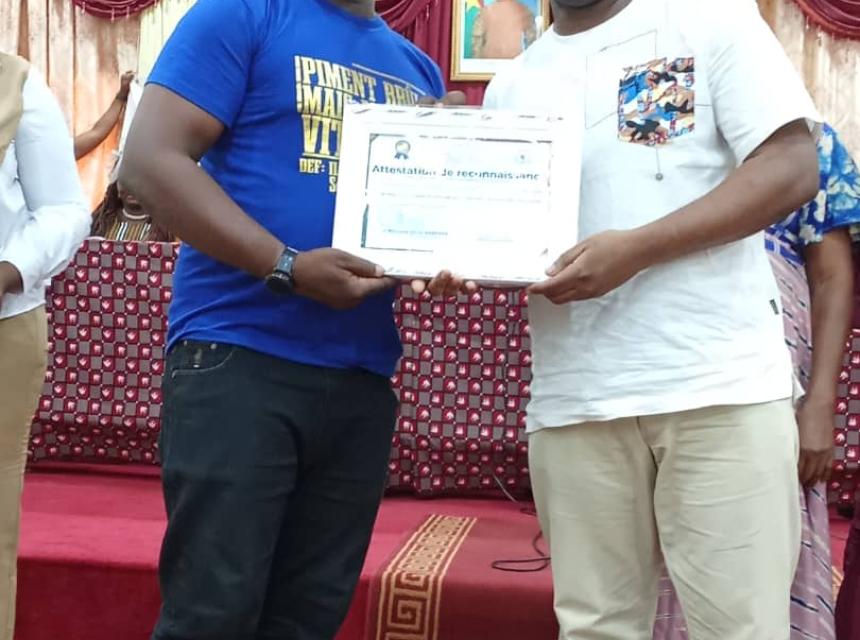 Le centre Oasis récompensé lors de la journée de récompense des structures sanitaires du district sanitaire de Baskuy